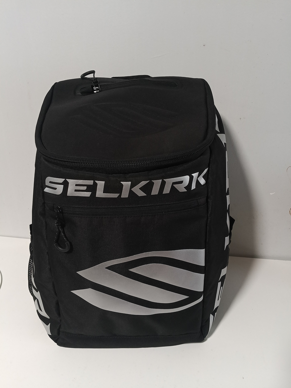 Selkirk Pickleball Tour Backpack Black Silver Holds Paddles & Gear .Used